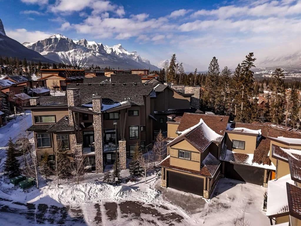 Sold property in Three Sisters