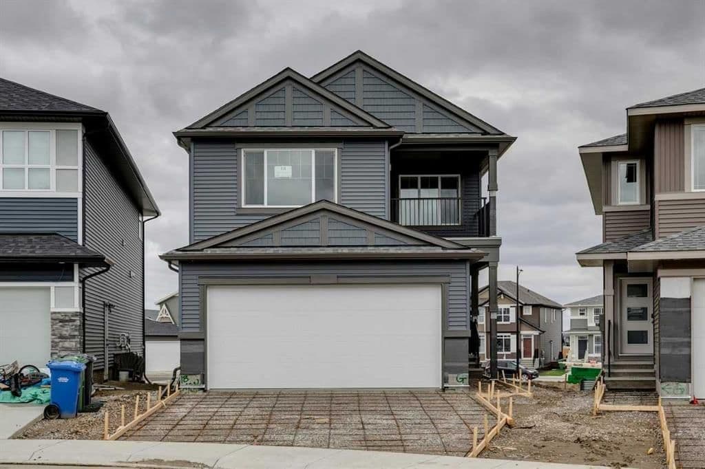18 Snowberry Lane Okotoks