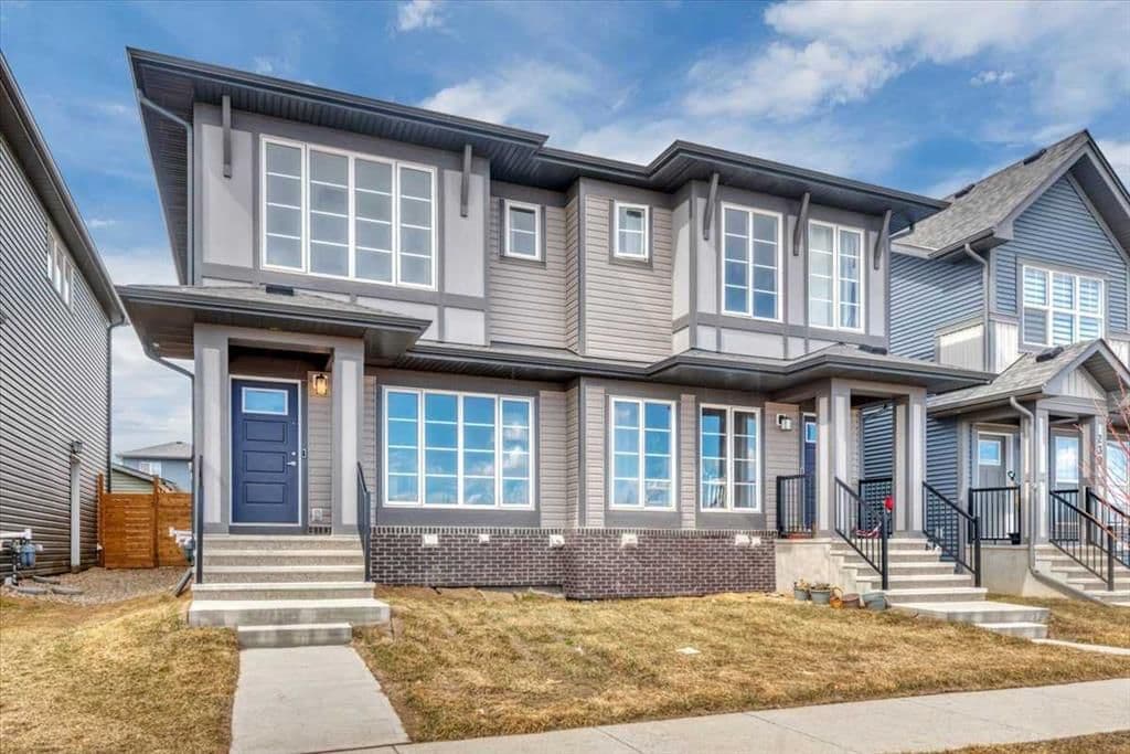 Sold property in Chinook Gate