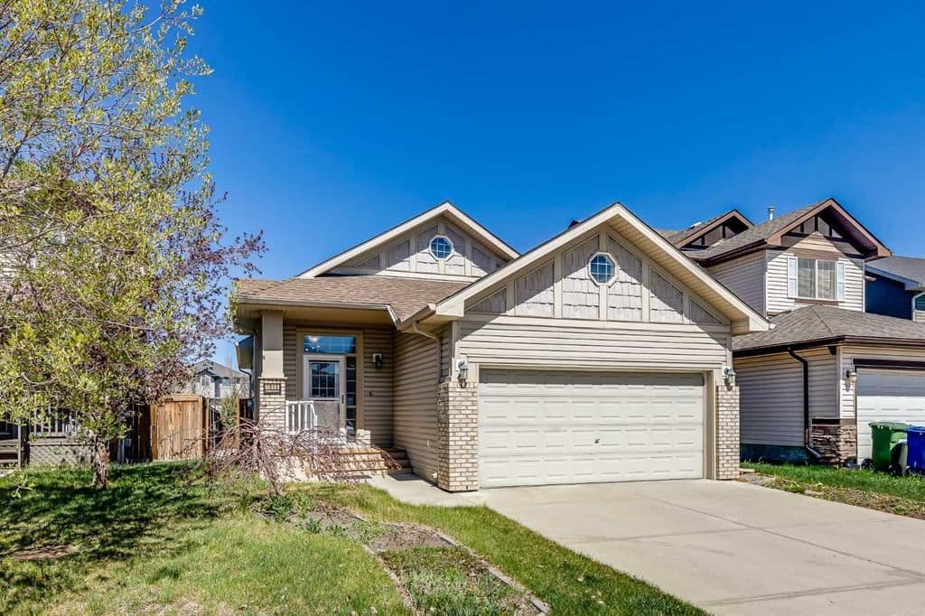1046 Channelside Way SW Airdrie