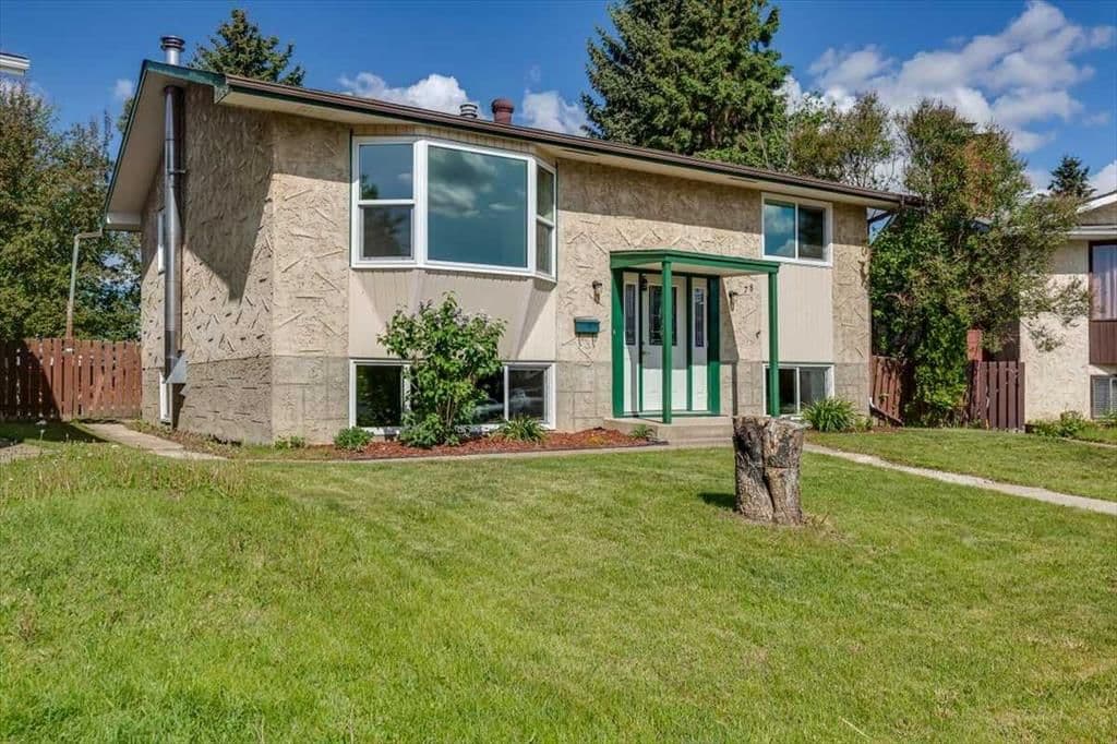 78 Nichols Crescent Red Deer