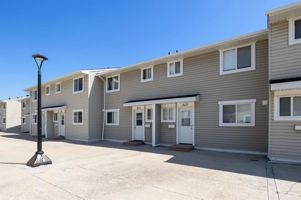 Sold property in Thickwood