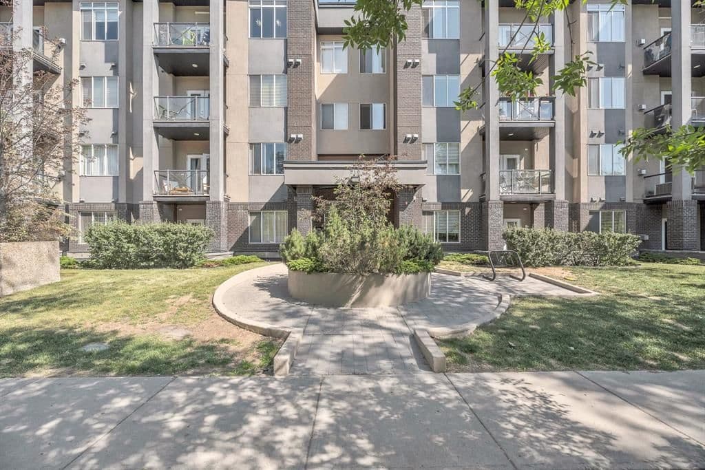 Sold property in Lower Mount Royal