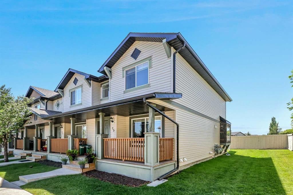 Sold property in Drake Landing
