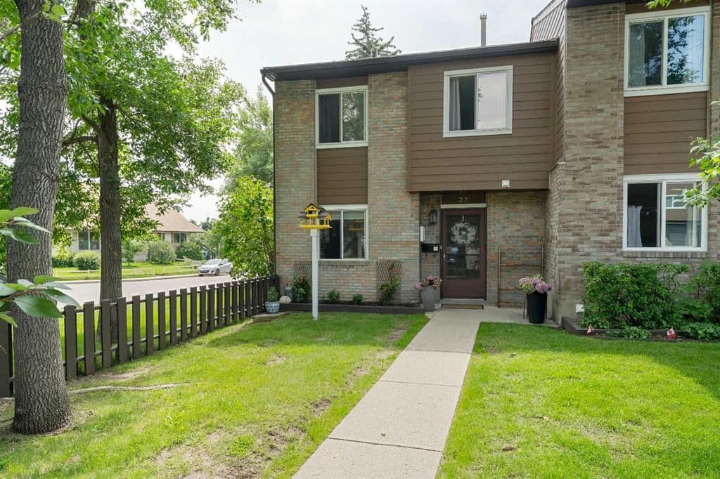 Sold property in Acadia