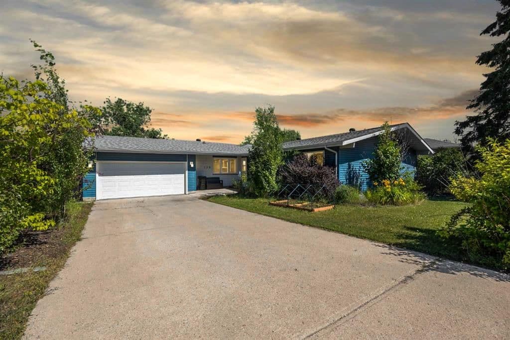 Sold property in Thickwood