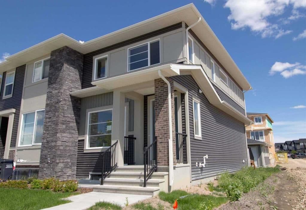 Sold property in Sunset Ridge