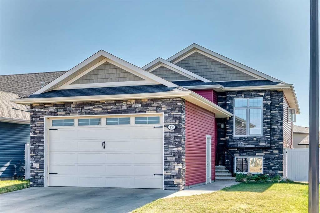 Sold property in Vanier East