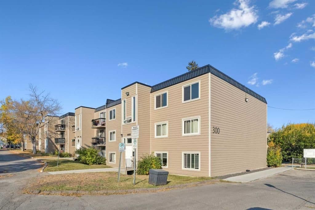 Sold property in Acadia