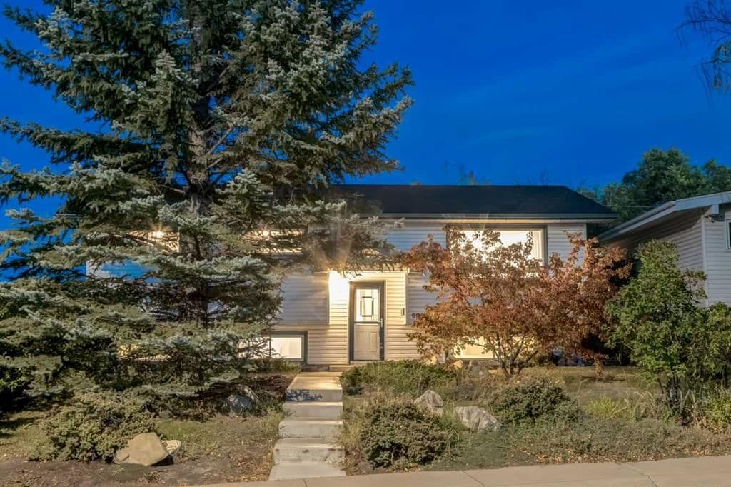 Sold property in Acadia