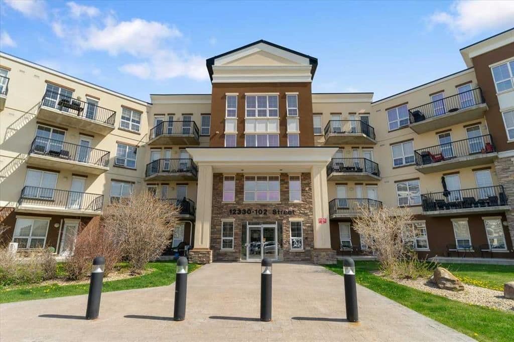 Sold property in Northridge