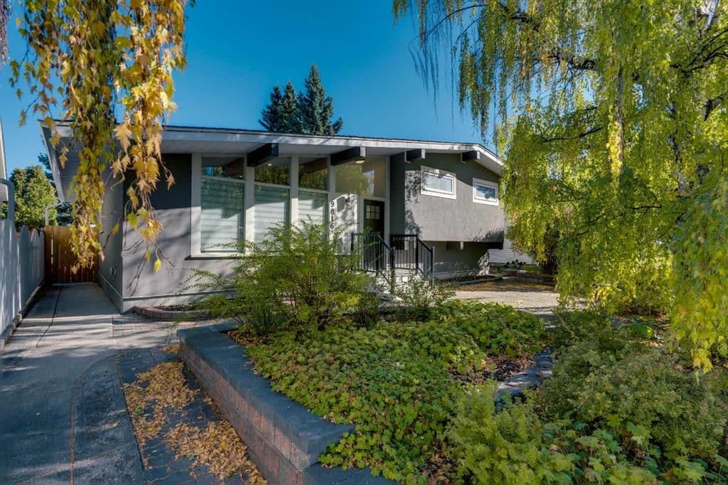 Sold property in Acadia