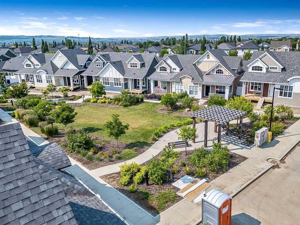 Sold property in Drake Landing