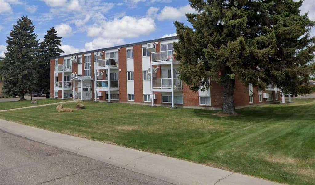 Sold property in Northwest Crescent Heights