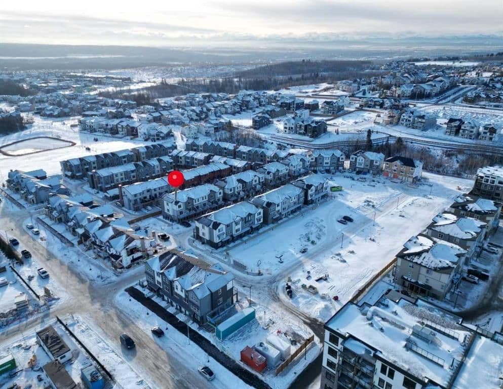 Sold property in Springbank Hill