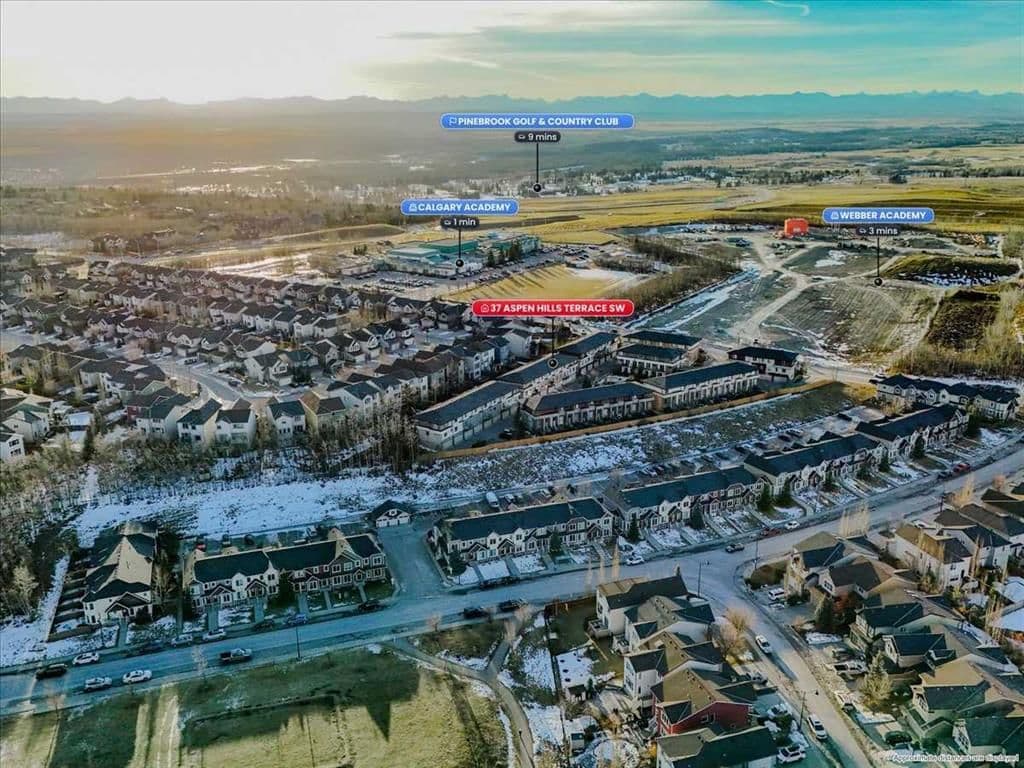 Sold property in Aspen Woods