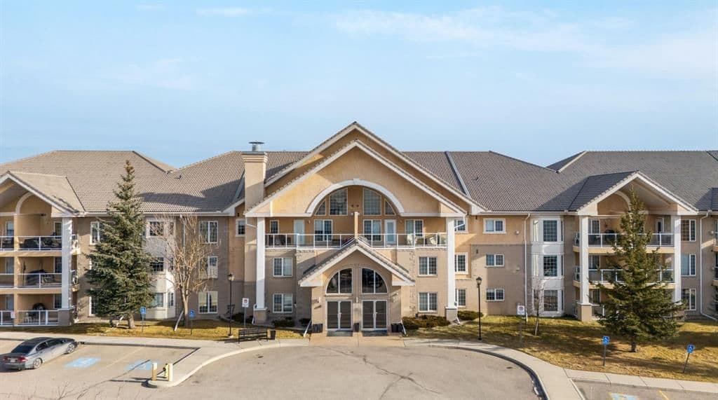 Sold property in Country Hills