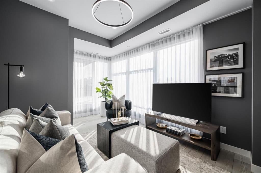 Sold property in West Hillhurst