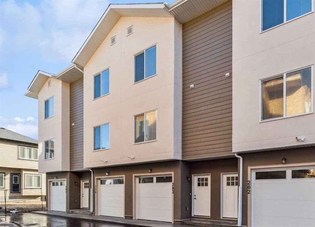 Sold property in Saddle Ridge