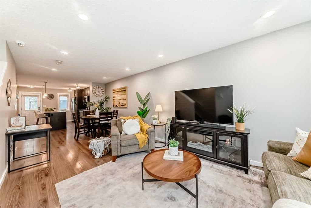 Sold property in Ravenswood