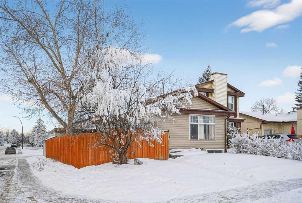 Sold property in Whitehorn