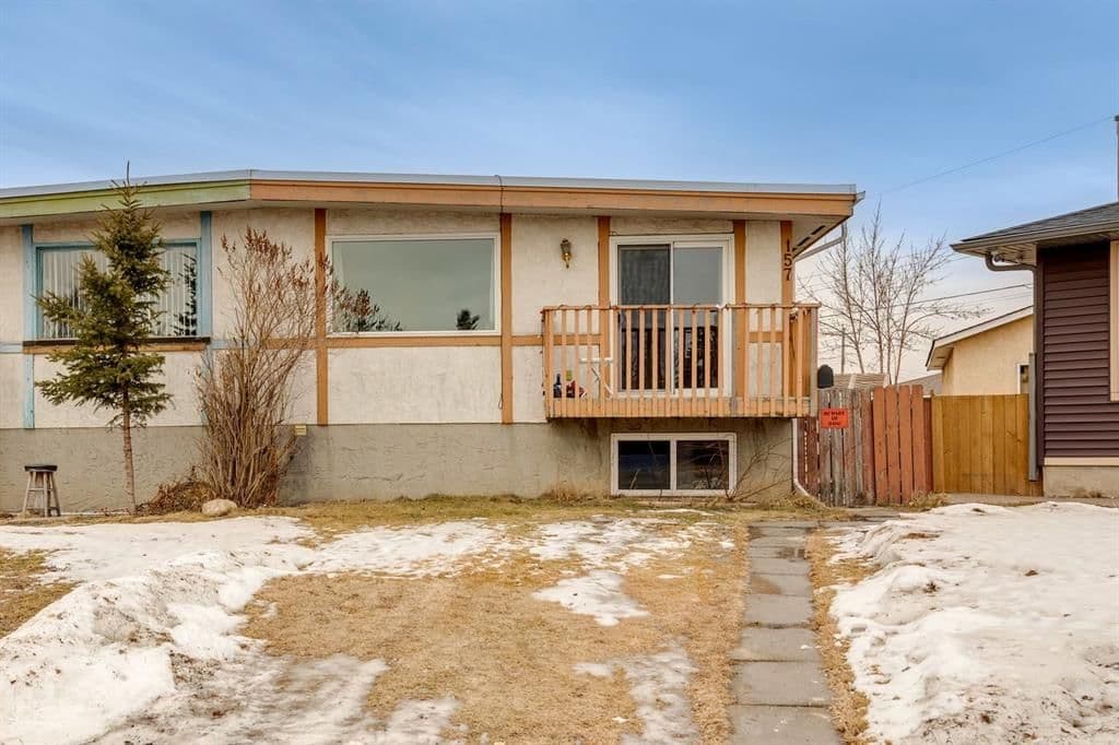 Sold property in Penbrooke Meadows
