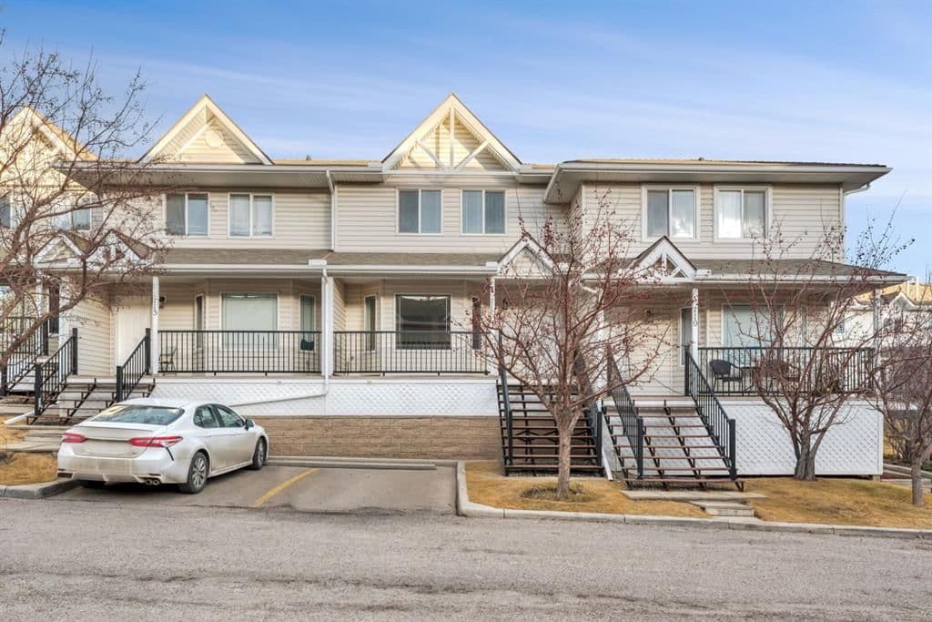 Sold property in Arbour Lake