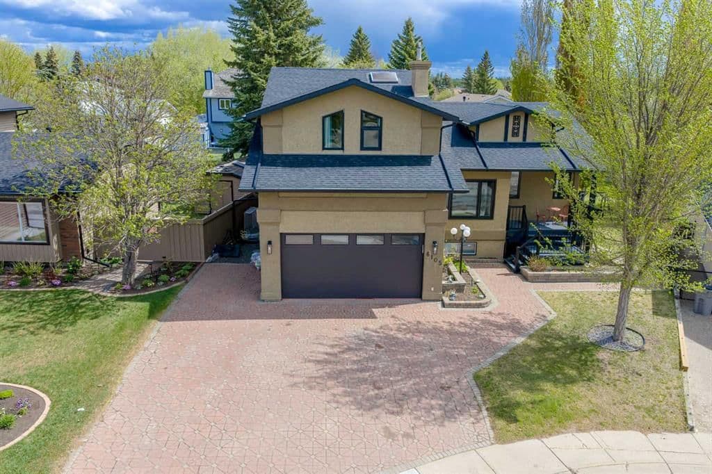 Sold property in Country Club Estates
