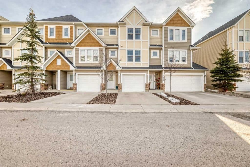 Sold property in Auburn Bay