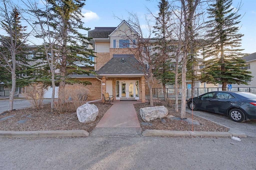 Sold property in Arbour Lake