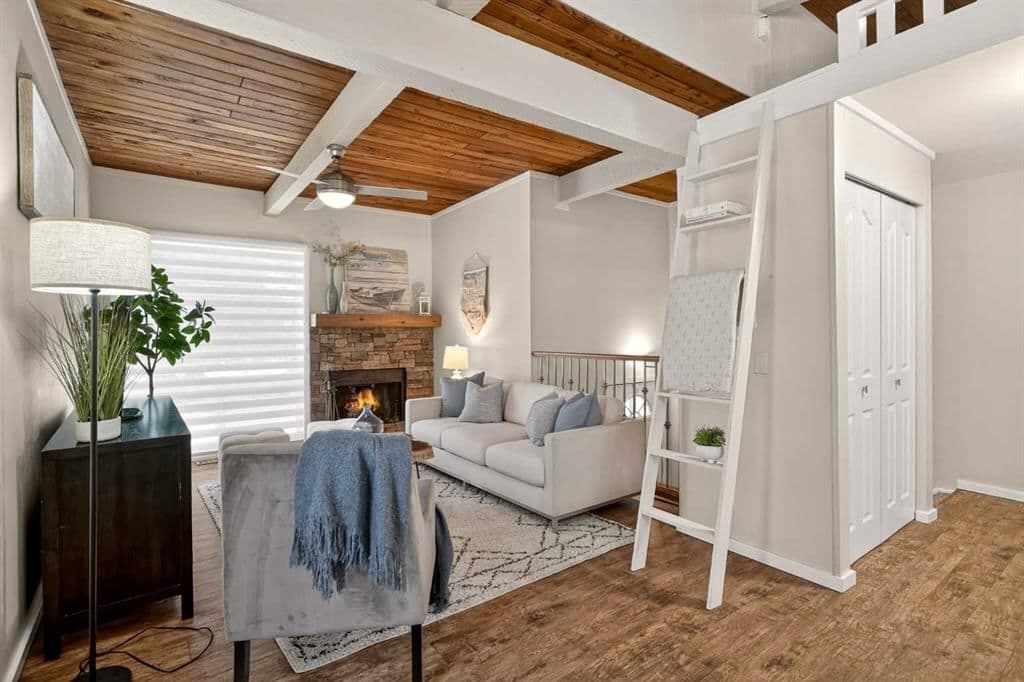 Sold property in Oakridge