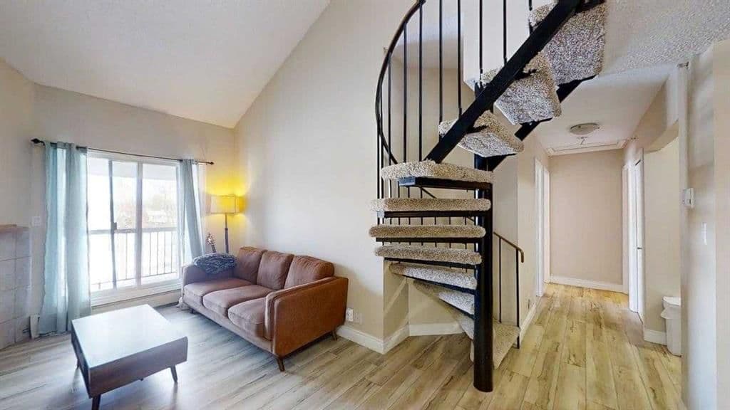 Sold property in Redwood