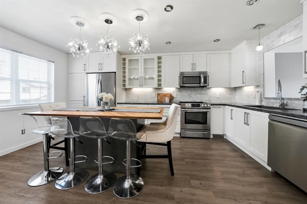 Sold property in Riverside Meadows