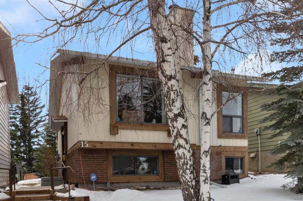 Sold property in Coach Hill