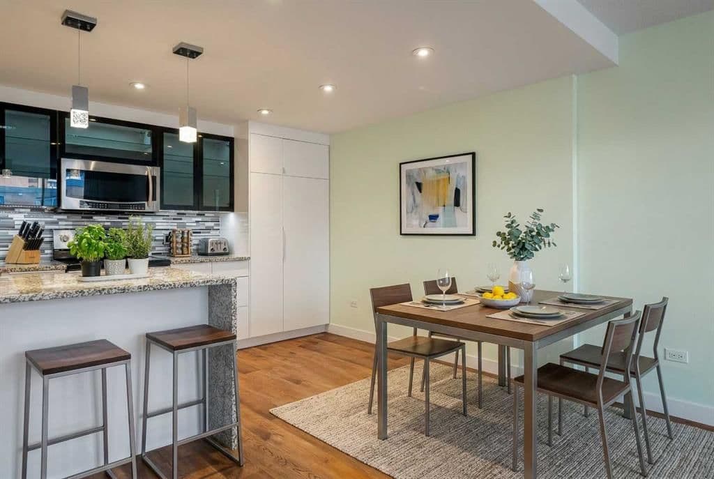 Sold property in Lower Mount Royal