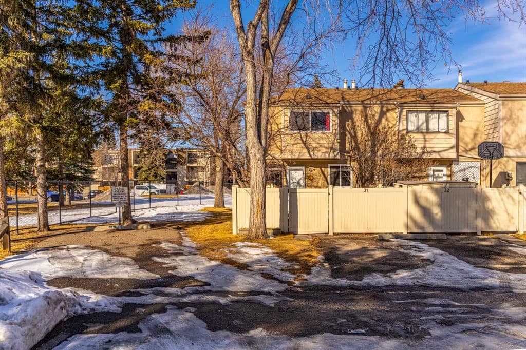 Sold property in Pineridge