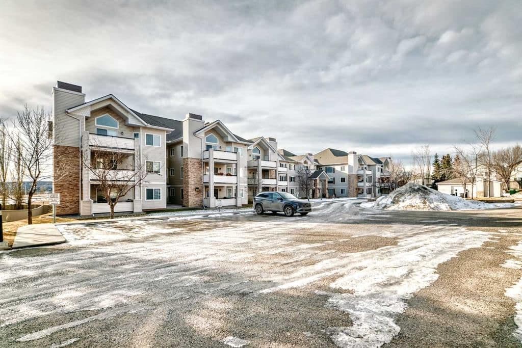 Sold property in Springbank Hill