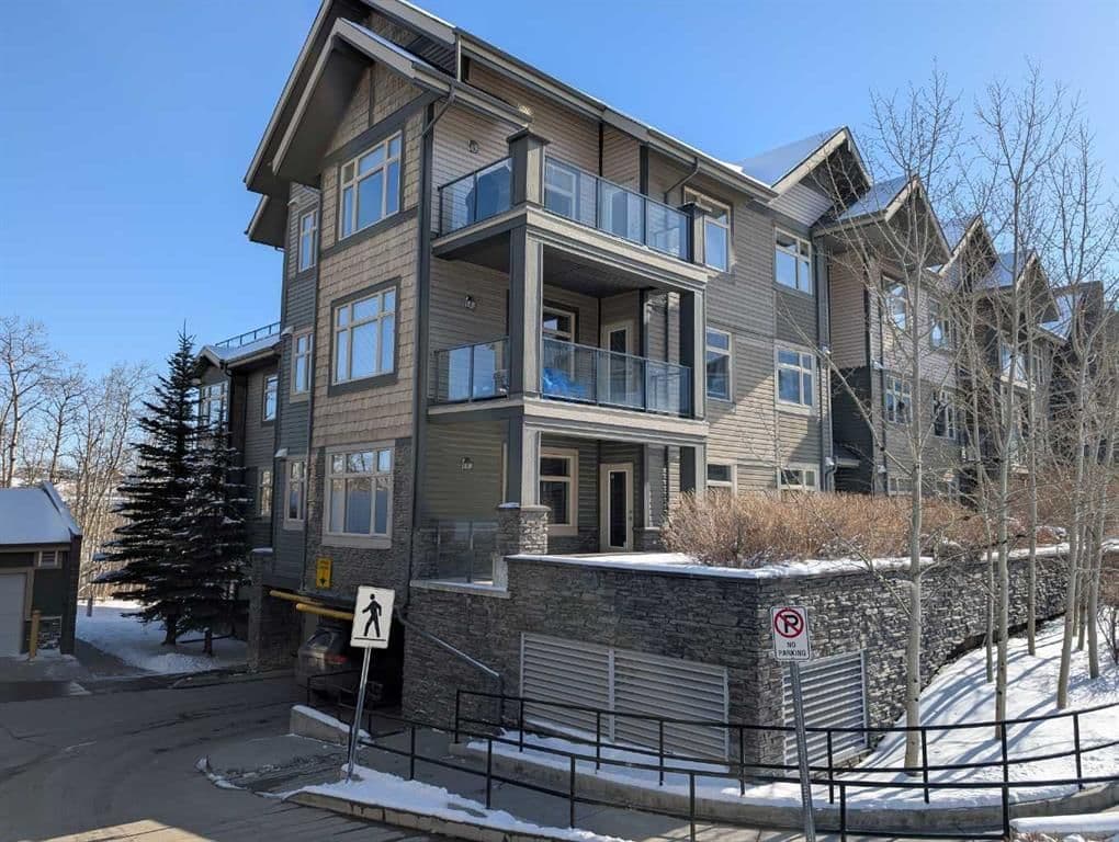 Sold property in Aspen Woods
