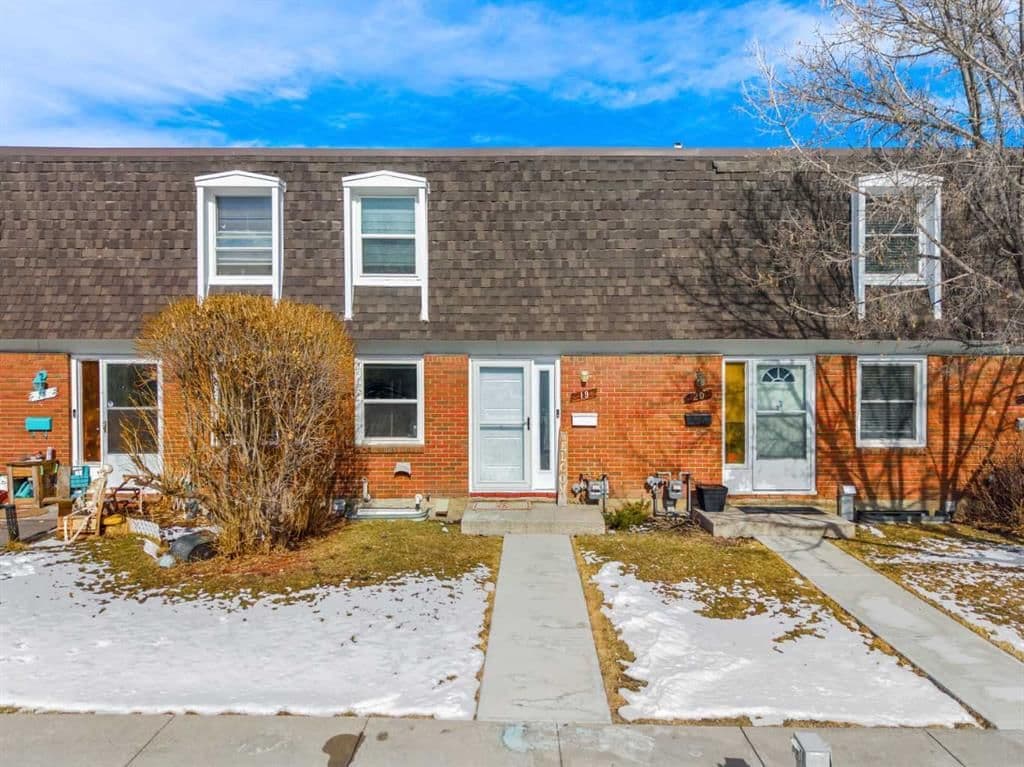 Sold property in Canyon Meadows