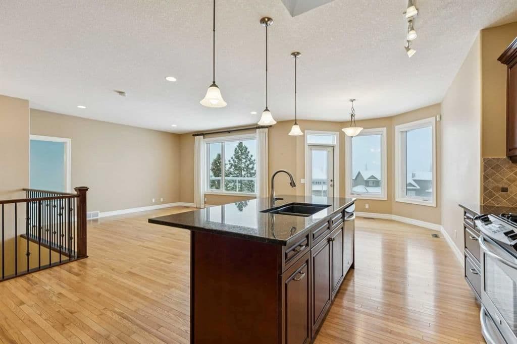 Sold property in Springbank Hill