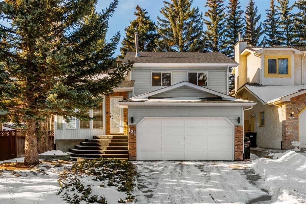 Sold property in Strathcona Park