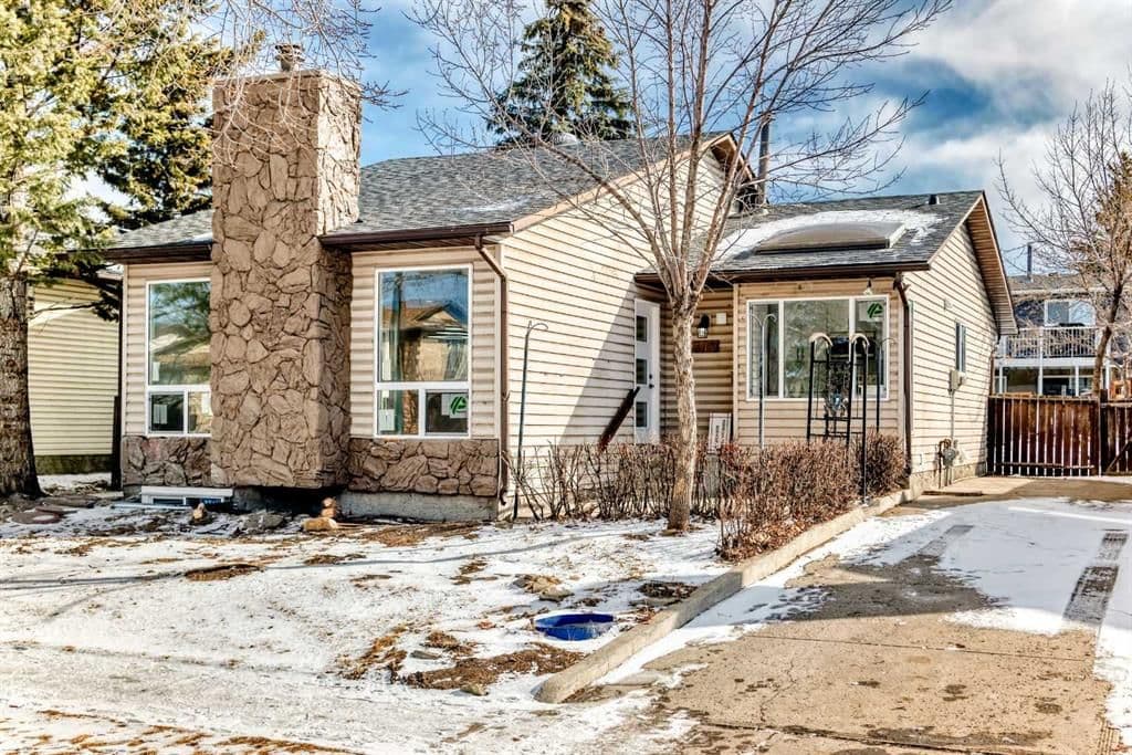 Sold property in Whitehorn