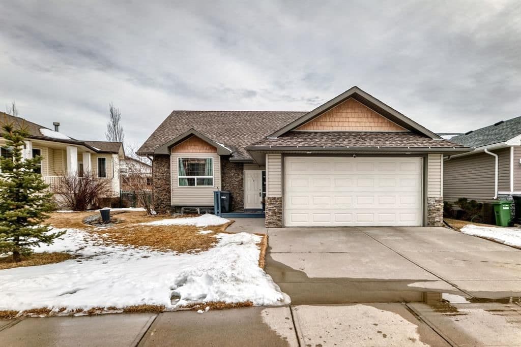 Sold property in Strathmore Lakes Estates