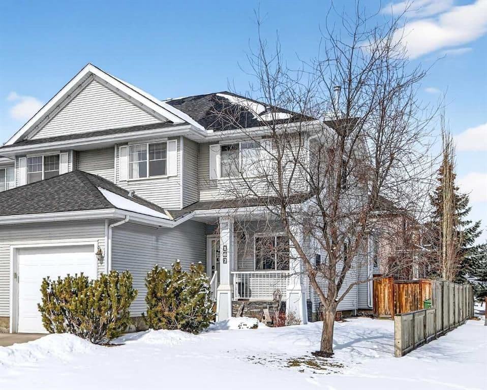 Sold property in Cougar Ridge