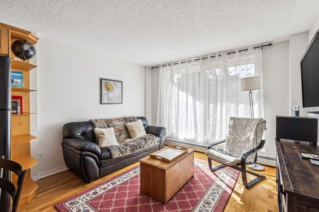 Sold property in Lower Mount Royal
