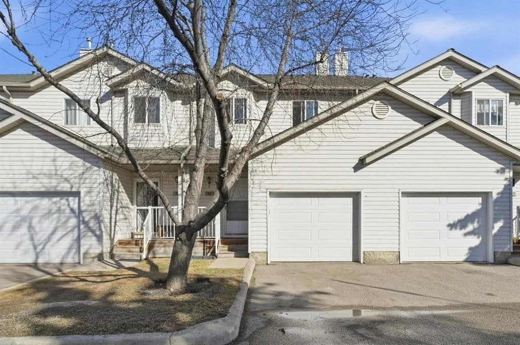 Sold property in McKenzie Lake