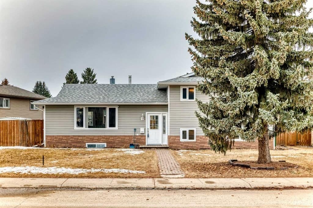Sold property in Bower