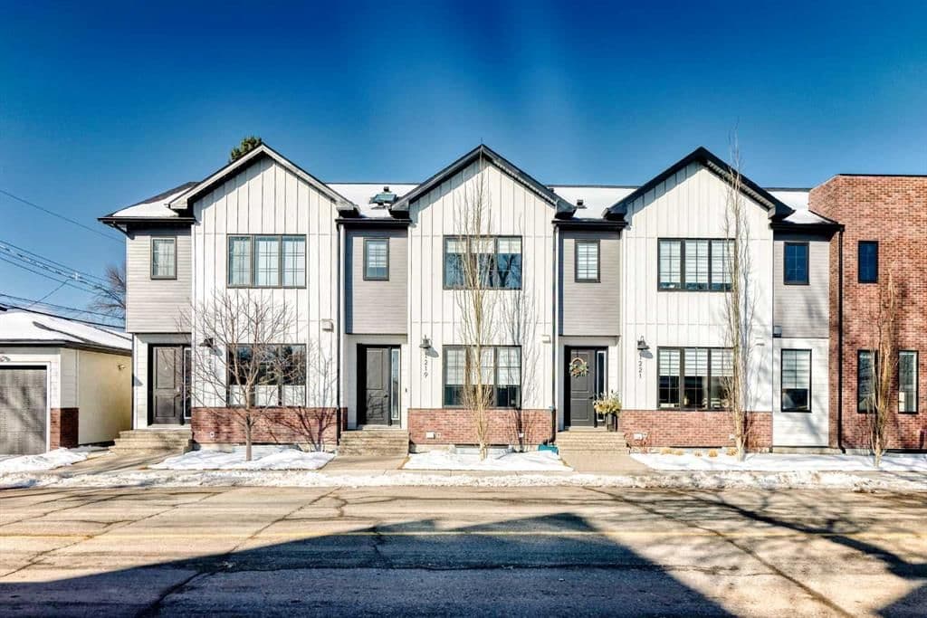 Sold property in Renfrew