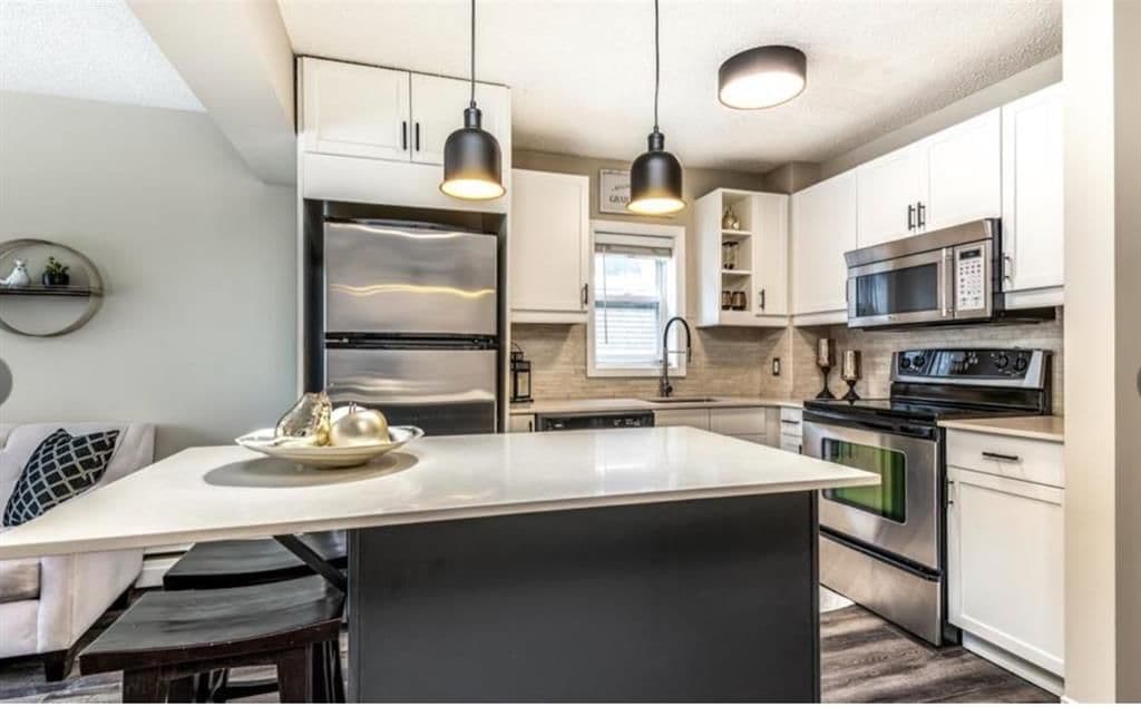 Sold property in Lower Mount Royal