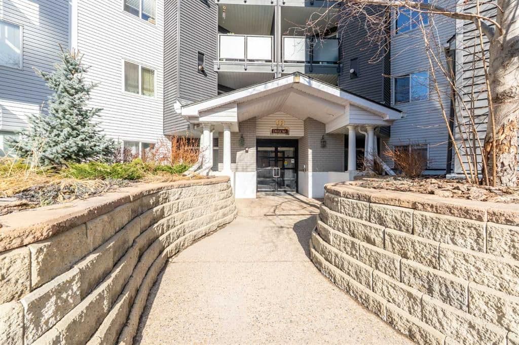 Sold property in Signal Hill